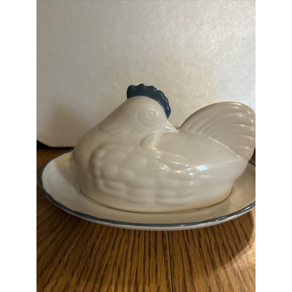 1/4 Pound Figural Hen Covered Butter Summer Hill by EPOCH